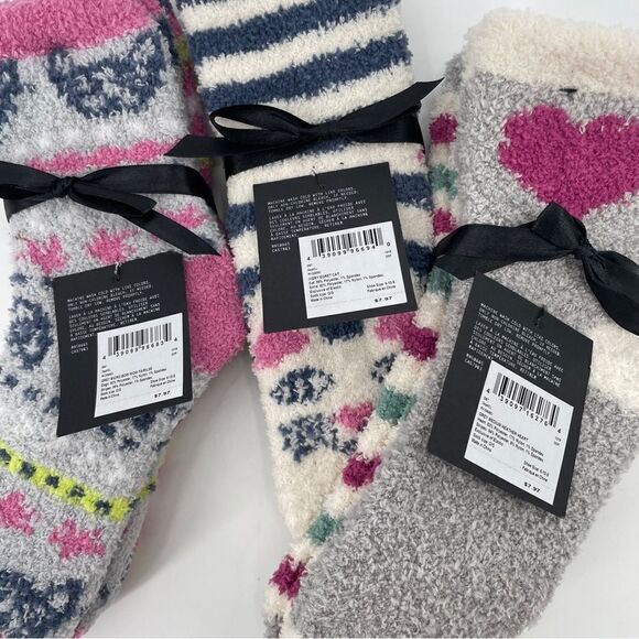 ~Free Press Women's Fuzzy Socks Bundle NWT OS - Picture 4 of 5